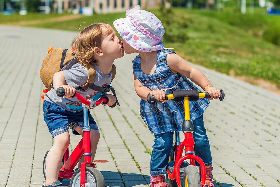 EMOZIONI NELLE RELAZIONI